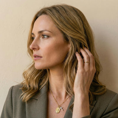 Collier Vierge Miraculeuse et Croix Zircon