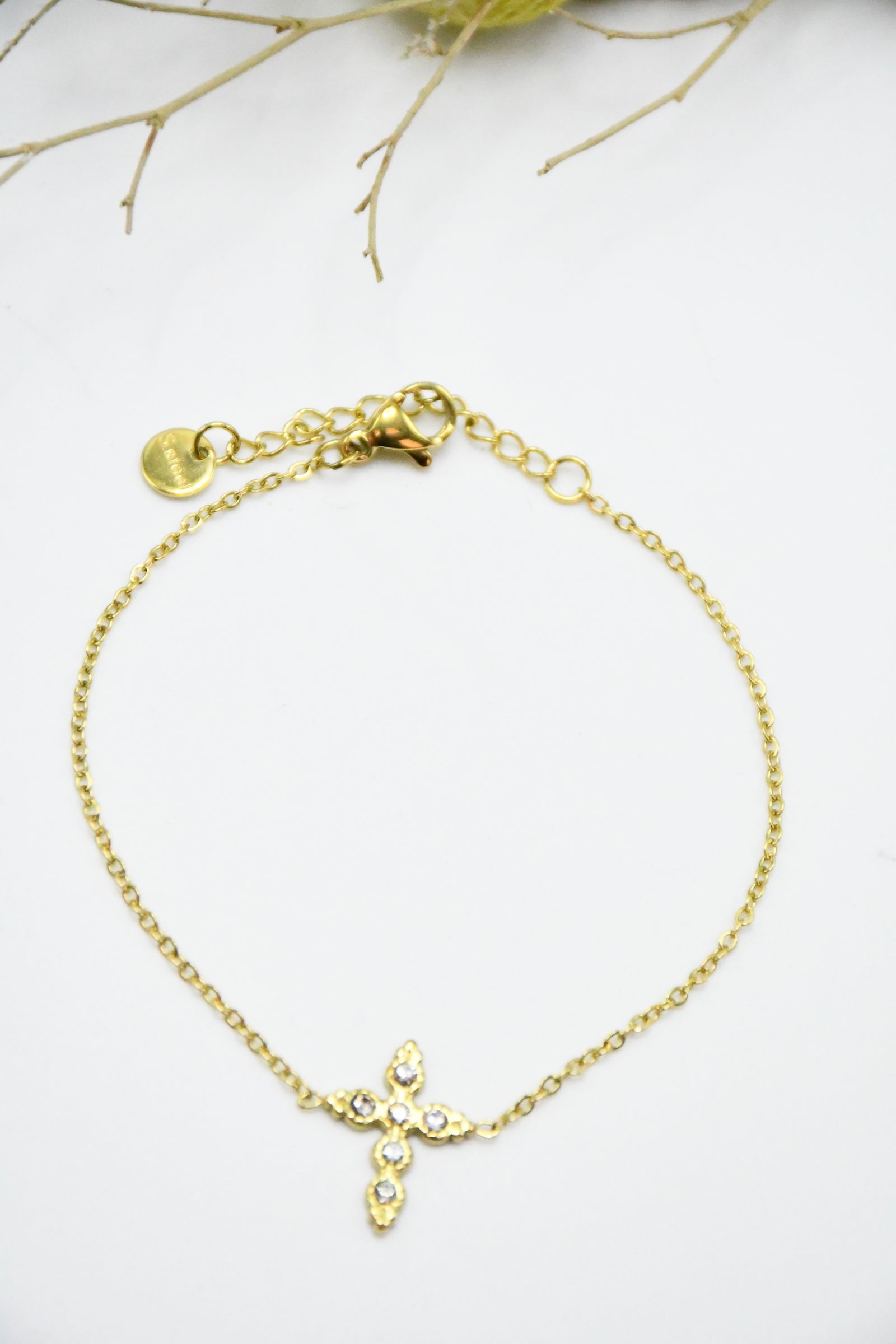 Bracelet Croix Dorée Divine