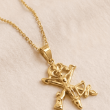 Collier Croix Christ Sculpté