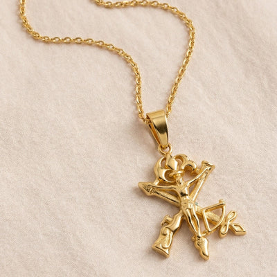 Collier Croix Christ Sculpté