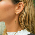 Boucles d’Oreilles Croix Pendantes Élégantes