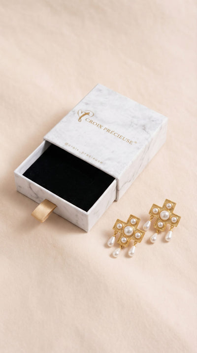 Boucles d’Oreilles Croix Perles Élégance Divine