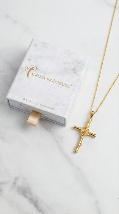 Kreuzanhänger mit rosa Kreuz