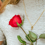Collier Croix Dorée Chic