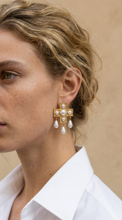 Boucles d’Oreilles Croix Perles Élégance Divine