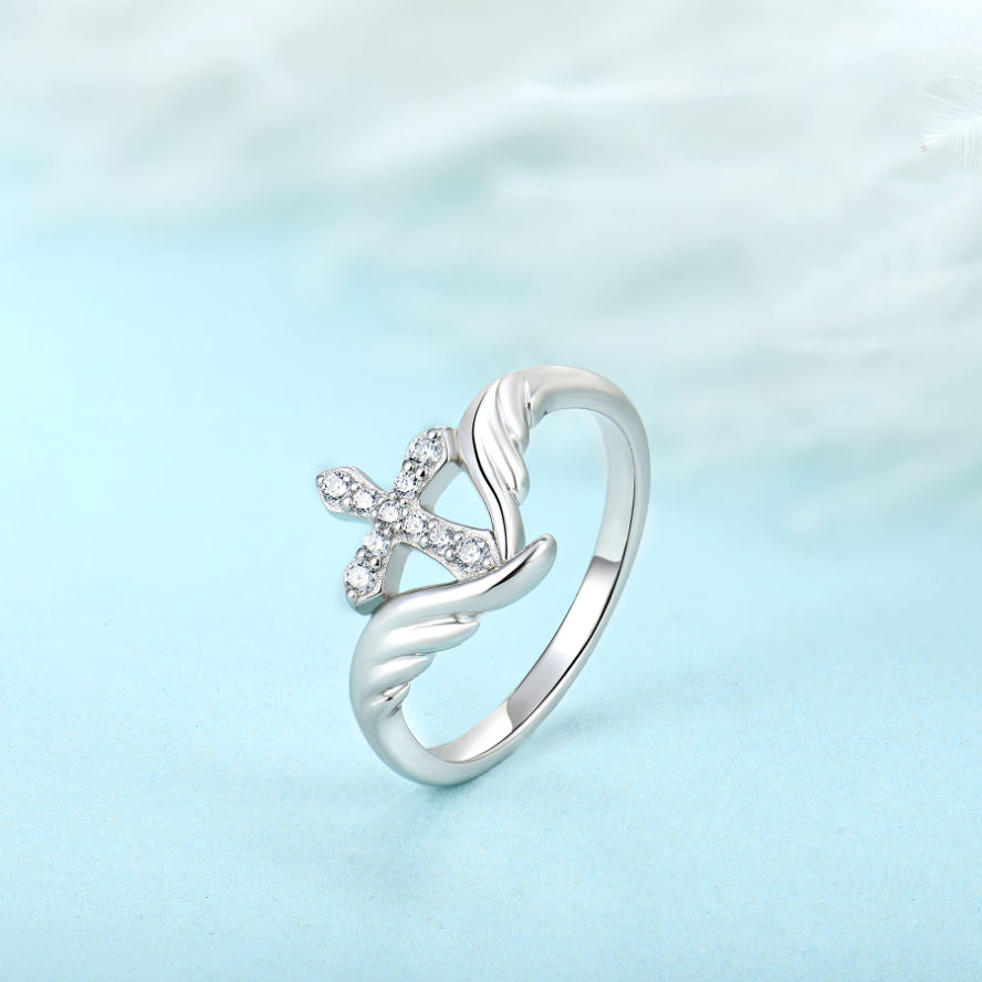 Bague Croix Femme Ange