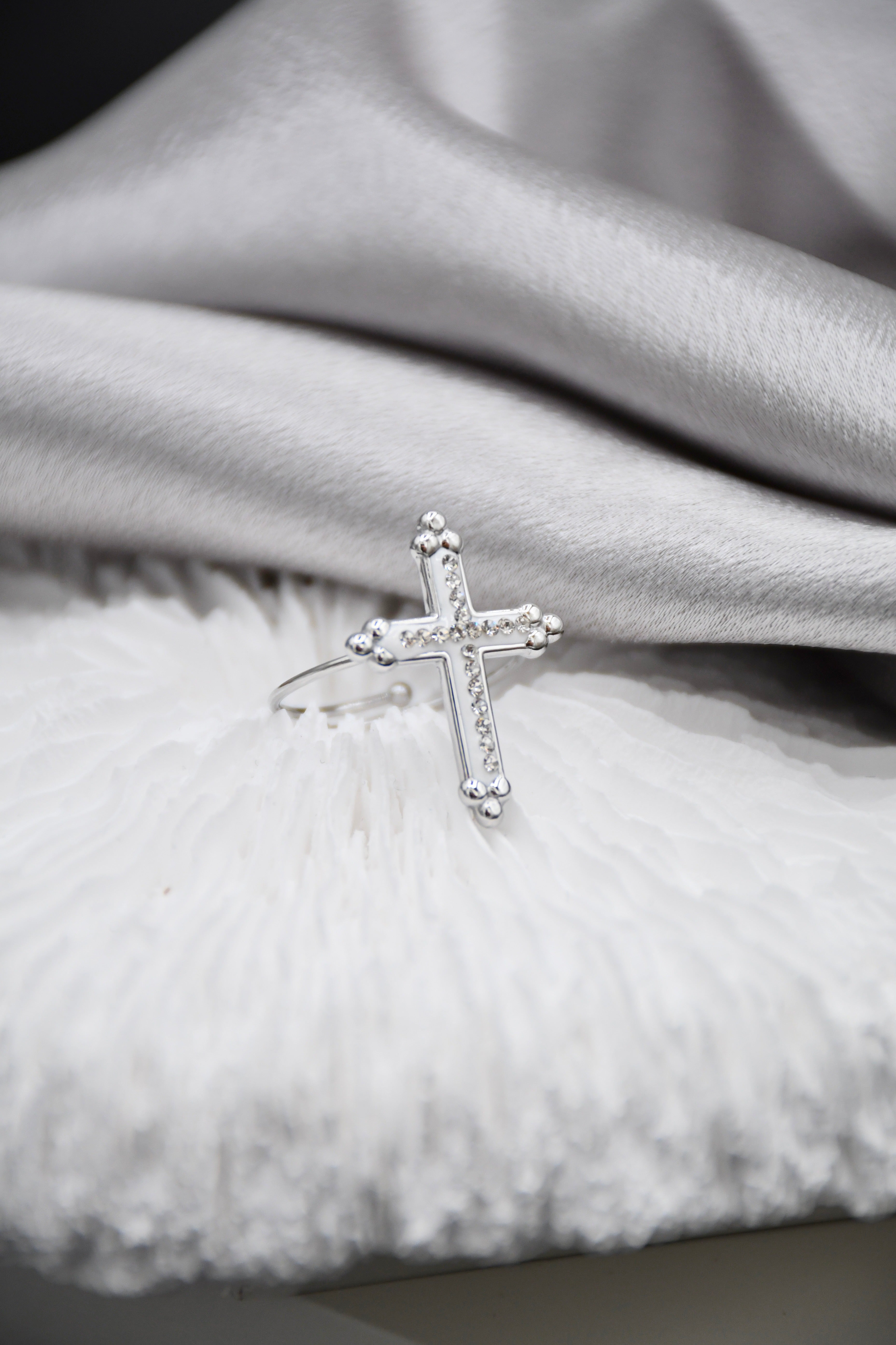 Bague Croix Élégance Céleste