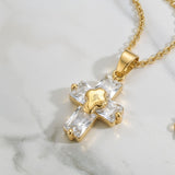 Collier Croix Lumière Pierre Blanche
