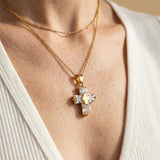 Collier Croix Lumière Pierre Blanche