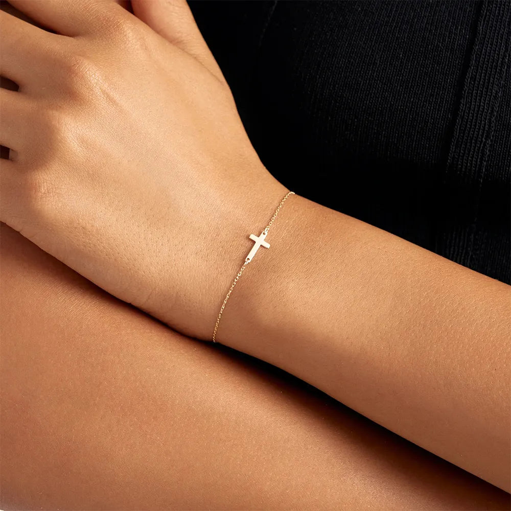 BLPRKOT 10 Pièces Bracelets Croix en Silicone pour Homme et Femme - Bracelet Chrétien Élastique avec 10 Croix - Circonférence 19cm - Accessoire Religieux Multicolore pour Adulte et Ado BLPRKOT 10 Pièces Bracelets Croix en Silicone pour Homme et Femme - Bracelet Chrétien Élastique avec 10 Croix - Circonférence 19cm - Accessoire Religieux Multicolore pour Adulte et Ado