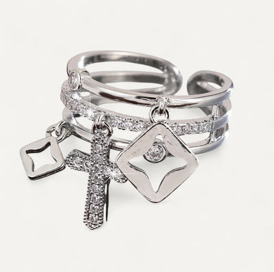 Bague Croix Charms Élégance
