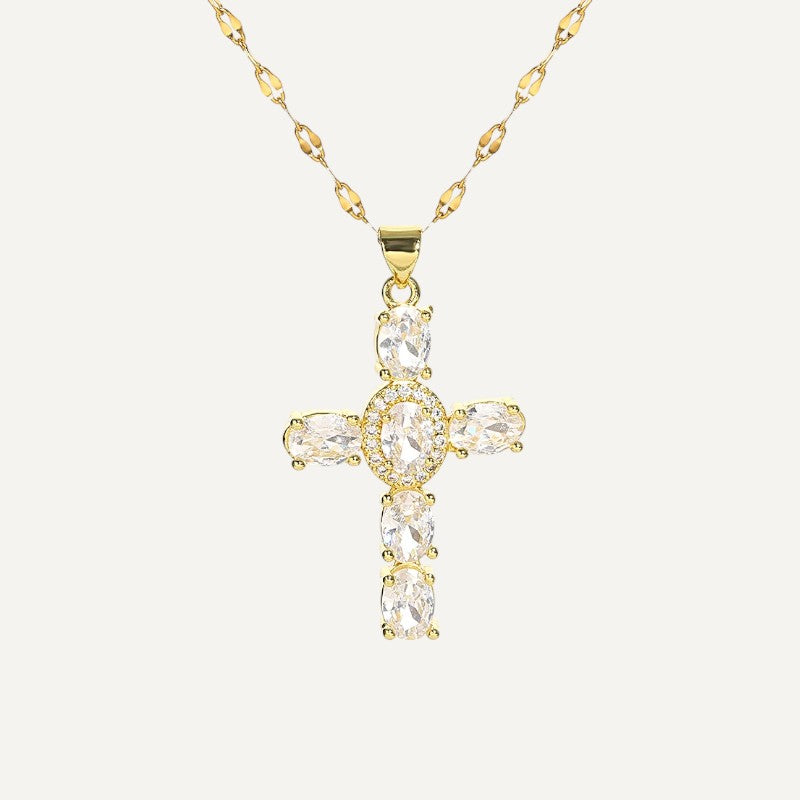 Collier Croix Religieuse avec Zirconiums