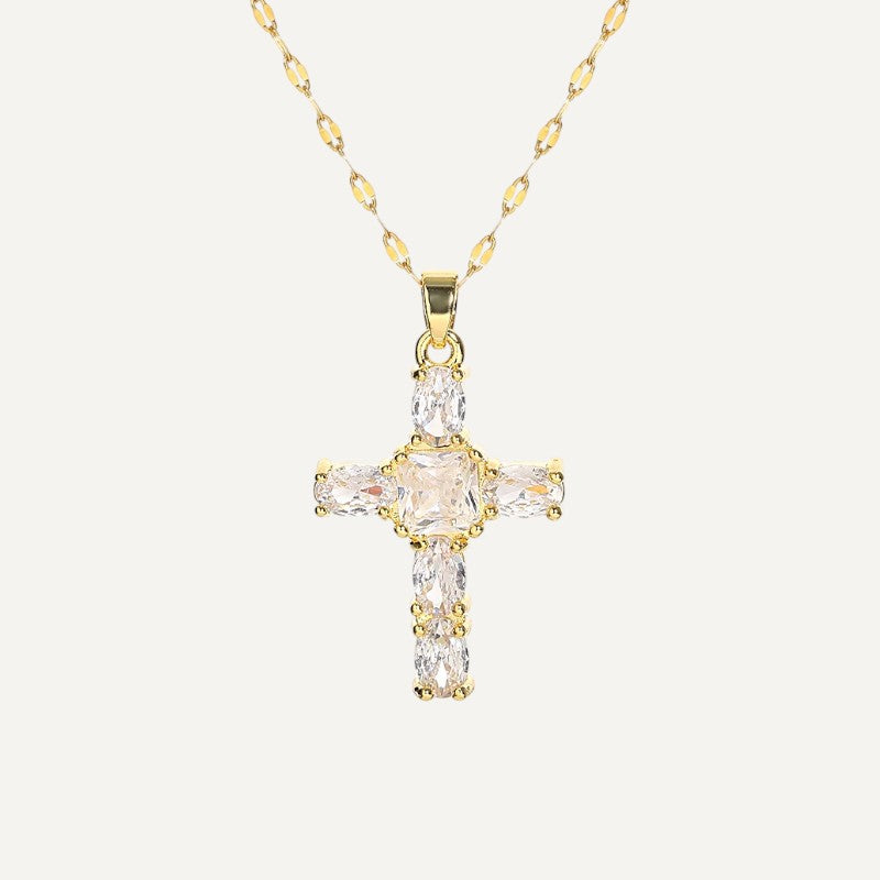 Collier Pendentif Croix avec Zirconiums