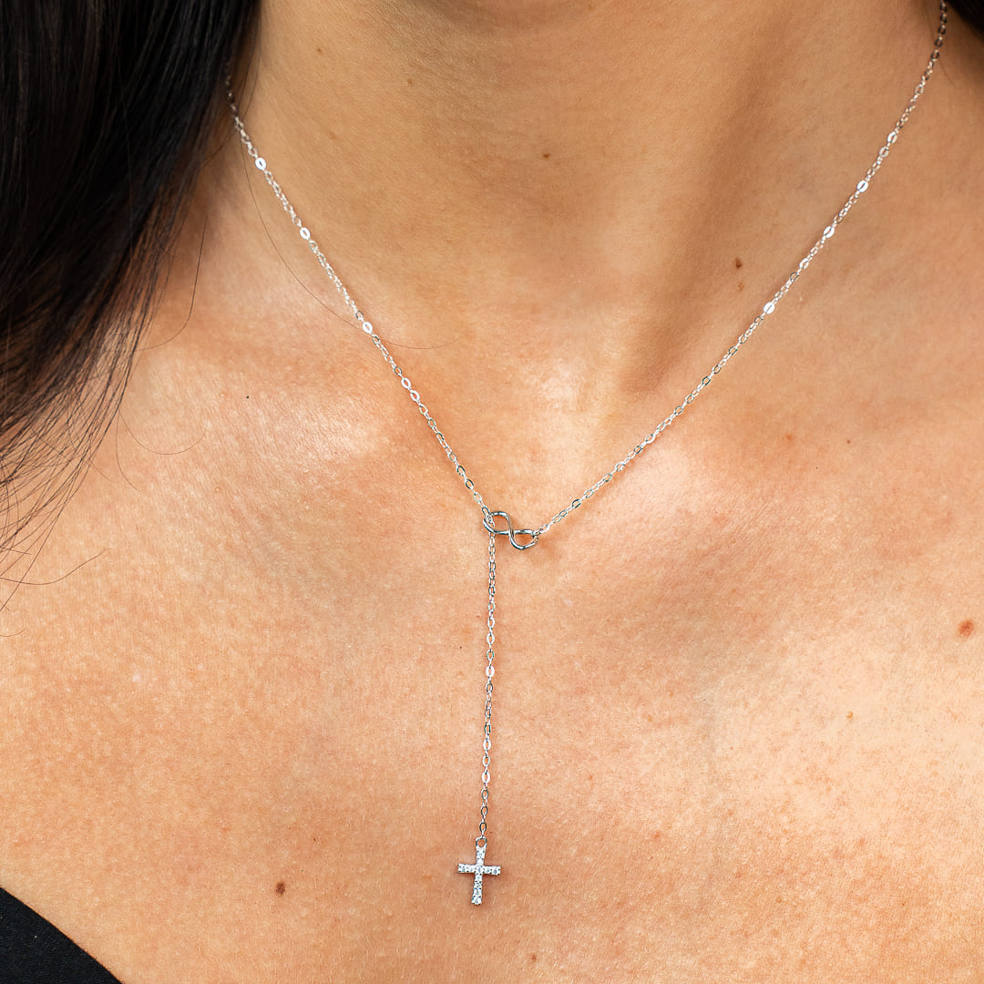 Collier Croix avec Symbole Infini