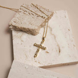 Collier Croix Élégance Géométrique