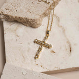 Collier Croix Élégance Géométrique