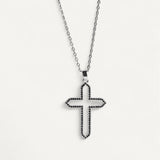 Collier Croix Ajourée Élégance Noire