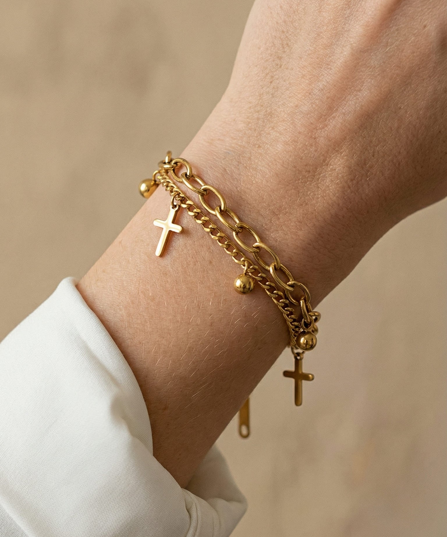 Bracelet Croix Doré Multi-Rangs