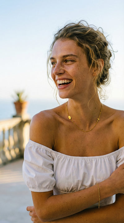 Collier Croix et Médaille Vierge Marie Doré