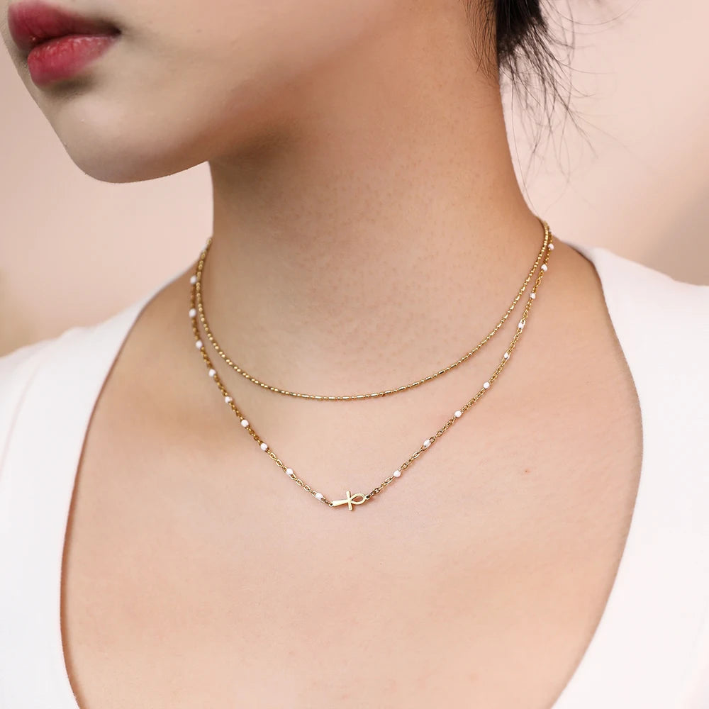 Elegante Halskette mit Anhänger Kreuz des Alten Ägypten