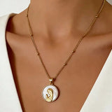 Collier Vierge Marie Nacré
