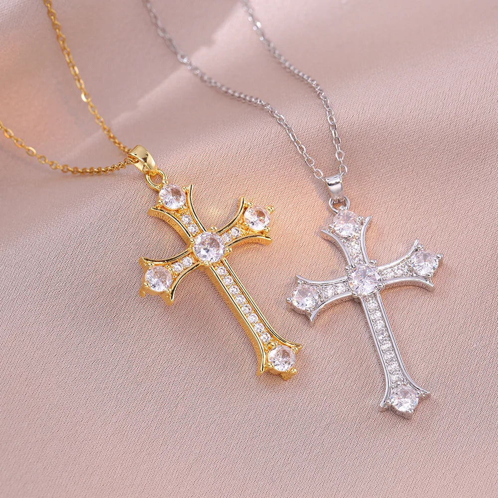 Collier Croix Chrétienne Chic