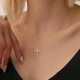 Collier Croix Fine Ajourée Femme