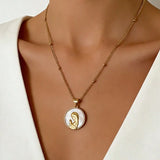 Collier Vierge Marie Nacré
