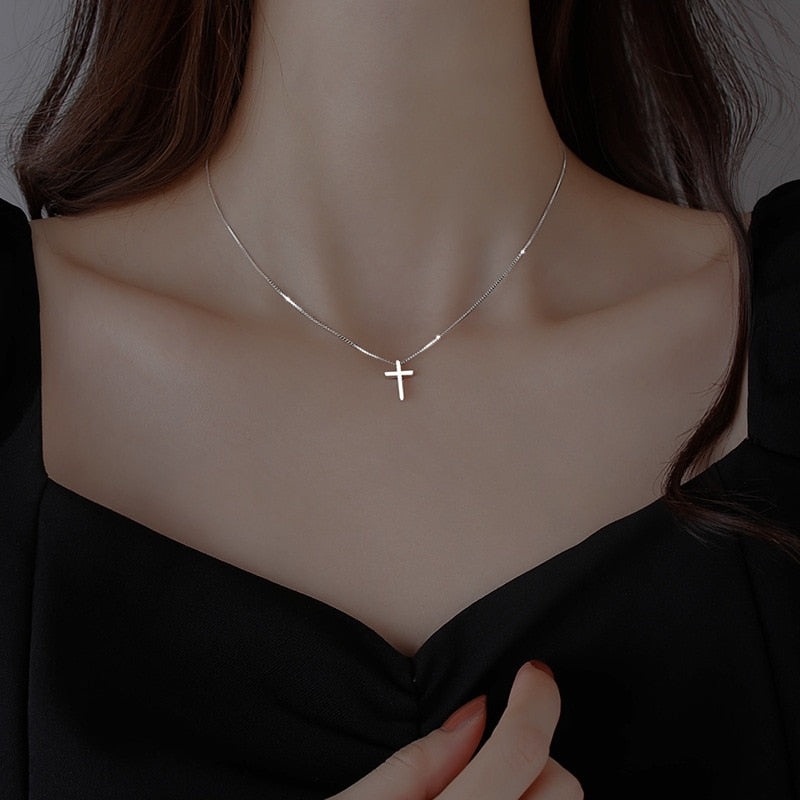 Collier Croix Argent Ras de Cou