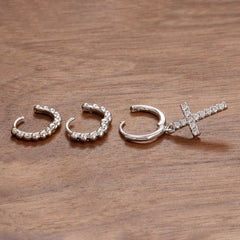 Boucles d'Oreilles avec Croix Cristallisée