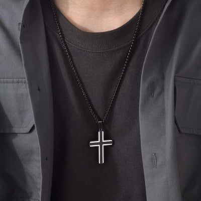 Collier Croix en Losange Noir