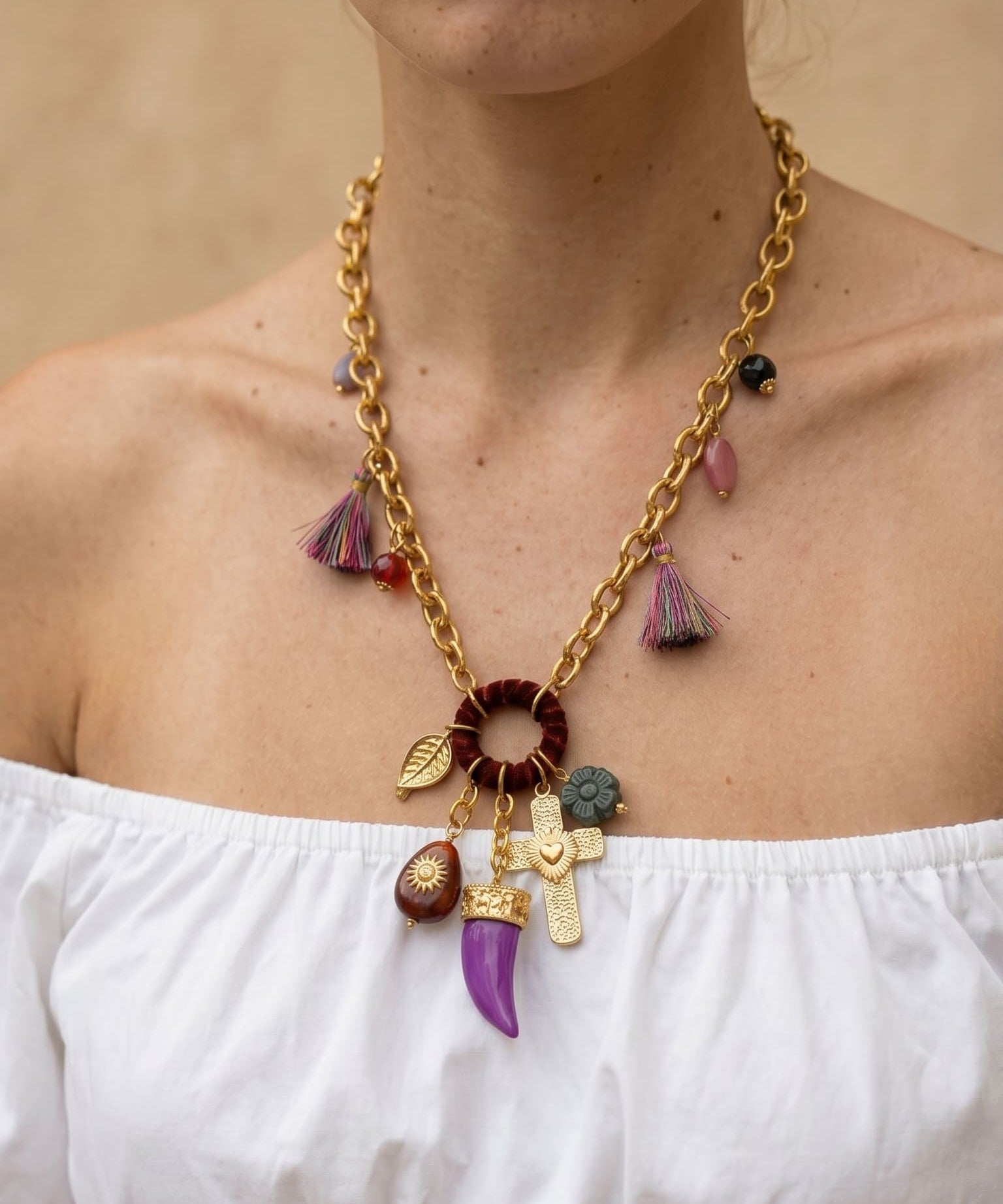Collier Croix Mystique Dorée