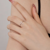 Silver crossing ring for women
