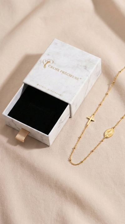 Collier Croix et Médaille Vierge Marie Doré