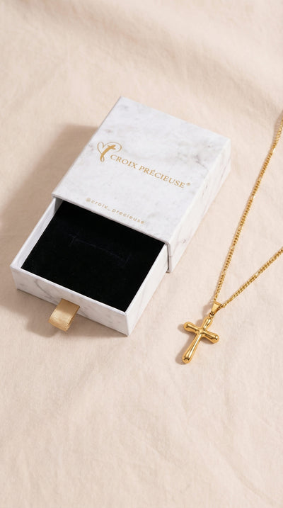 Collier Croix Doré Bombé
